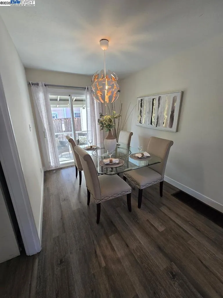 2272 Kelly St, Hayward, California 94541 home-pic-6